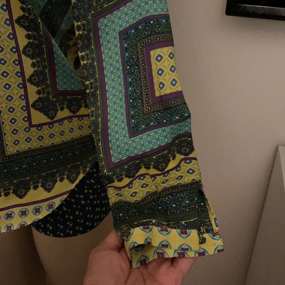 Zara blouse - Picture 3 of 3